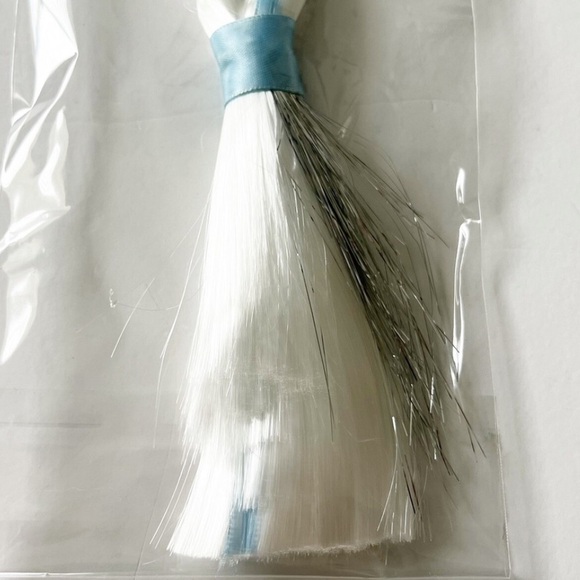 Elsa Kids’ Authentic Disney Frozen II 4 Piece Hair Accessories Halloween Cosplay - Picture 8 of 10